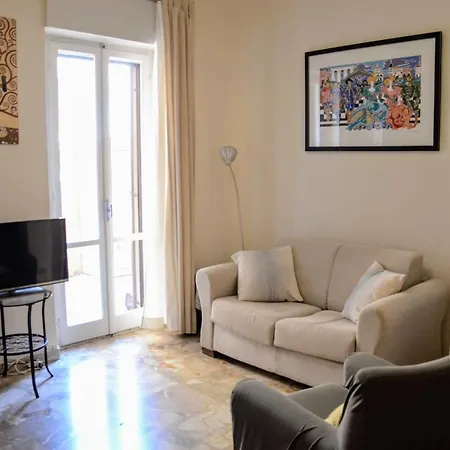 Casa Serena In Centro Con Giardino E Posto Auto - Garden And Parking Holiday home *