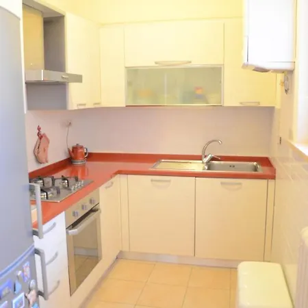Casa Serena In Centro Con Giardino E Posto Auto - Garden And Parking *